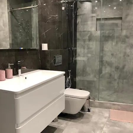 Arcadia 36
